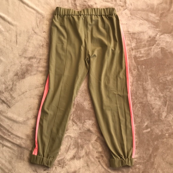 GUESS Women’s Joggers - Picture 3 of 3